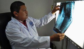 ortopedias en managua Dr. Silvio Jimenez / Ortopedista Oncólogo / Reconstrucción Articular